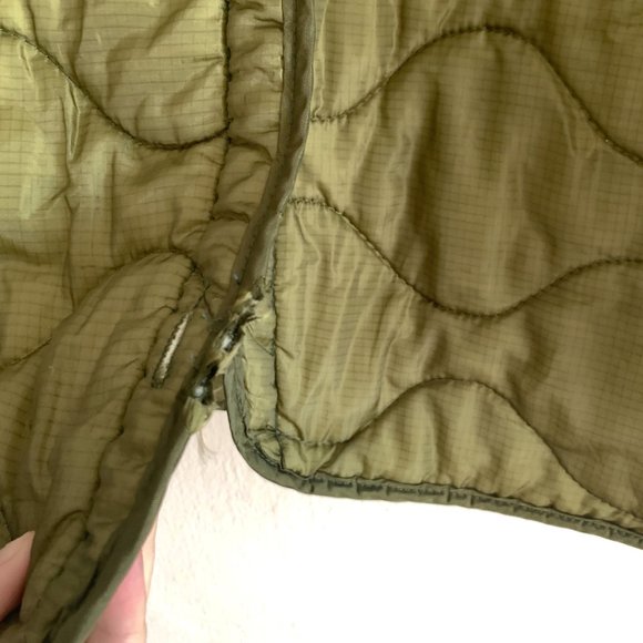 vintage military liner - Picture 11 of 11